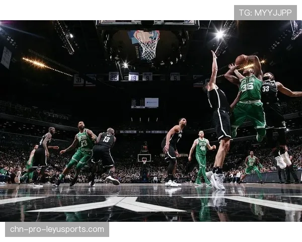 凯尔特人队拼尽全力冲击总冠军，凯尔特人全队名单